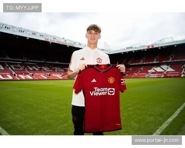 曼联重建之路漫长，弗莱彻开门红未竟