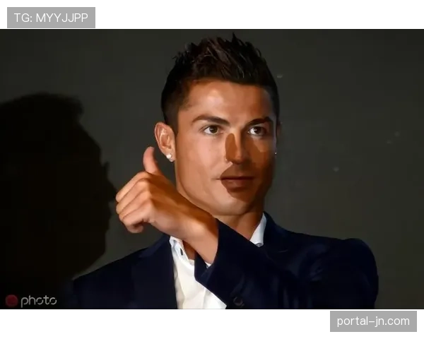 前德国国脚涉嫌税务欺诈案开庭,案件涉及球员肖像权收入 前德国国脚涉嫌税务欺诈案开庭,案件涉及球员肖像权收入